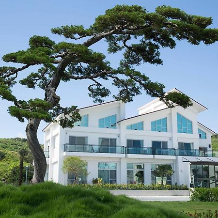 墾丁椰林 海灘文旅 Hotel Cape Eluanbi Exterior foto