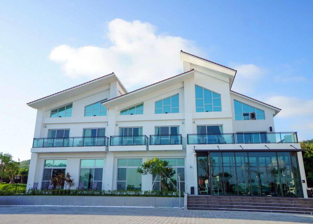 墾丁椰林 海灘文旅 Hotel Cape Eluanbi Exterior foto