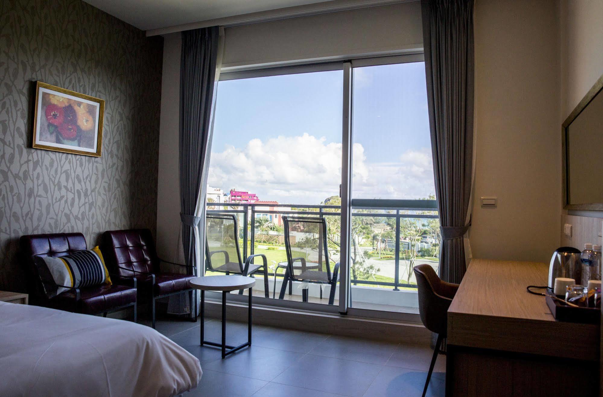 墾丁椰林 海灘文旅 Hotel Cape Eluanbi Exterior foto
