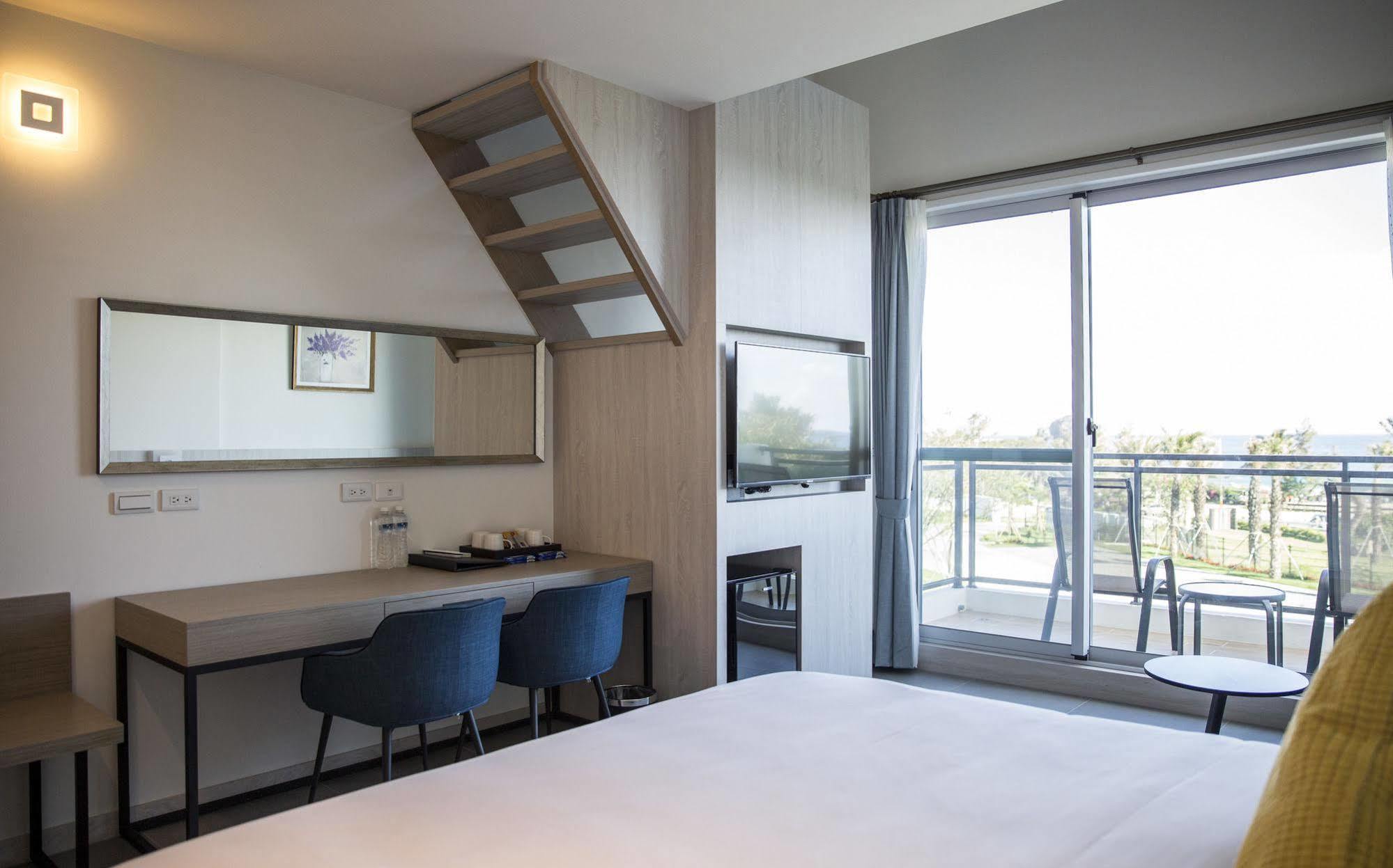 墾丁椰林 海灘文旅 Hotel Cape Eluanbi Exterior foto